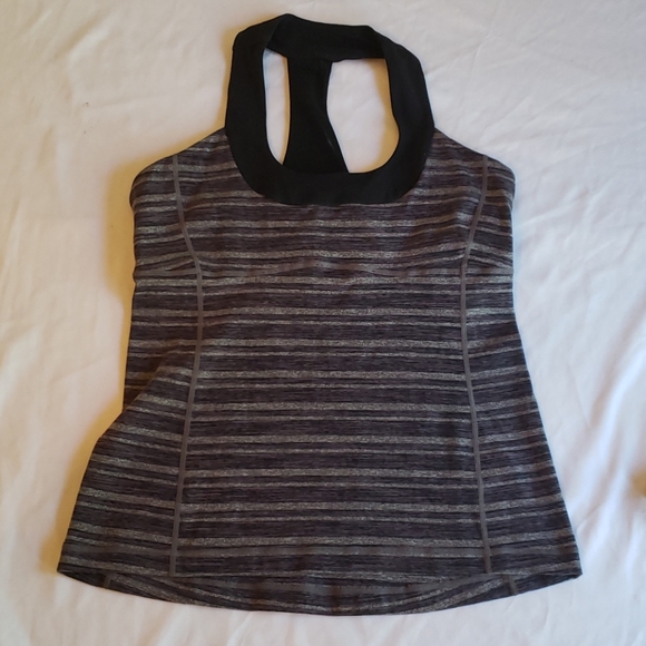 lululemon athletica Tops - 3/$20 Lululemon scoop neck tank size 12 shelf bra